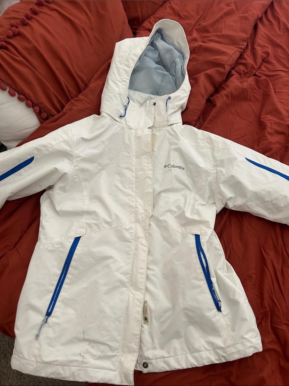 Columbia White Ski Jacket with Blue Accents